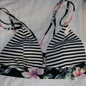 Victoria’s Secret pink bralette